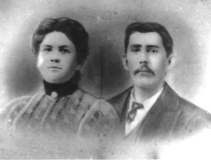 JPG Picture of James and Lucy Tingle Hicks.